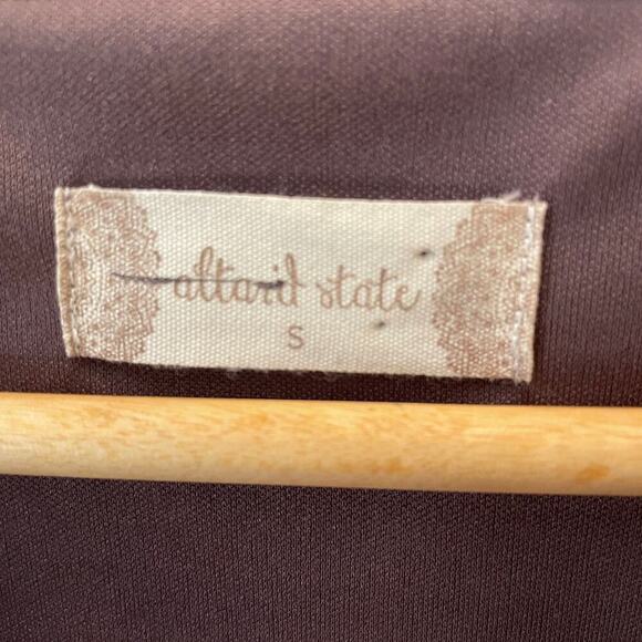 Altar'd State Chiffon S Dress | Sheer Flutter Sleeves, Wrap, Romantic Purple EUC - Picture 4 of 5